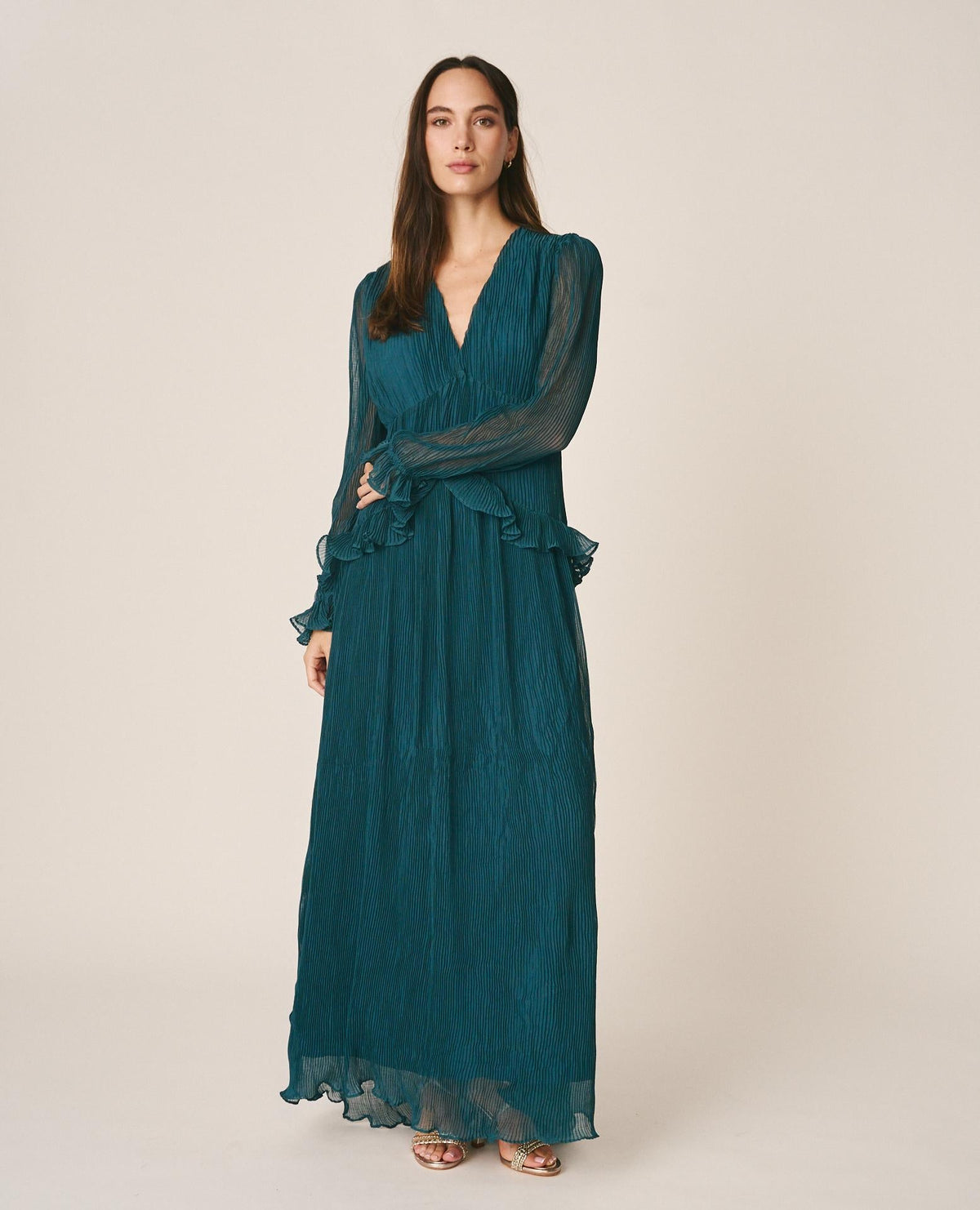 VESTIDO LARGO PLISADO