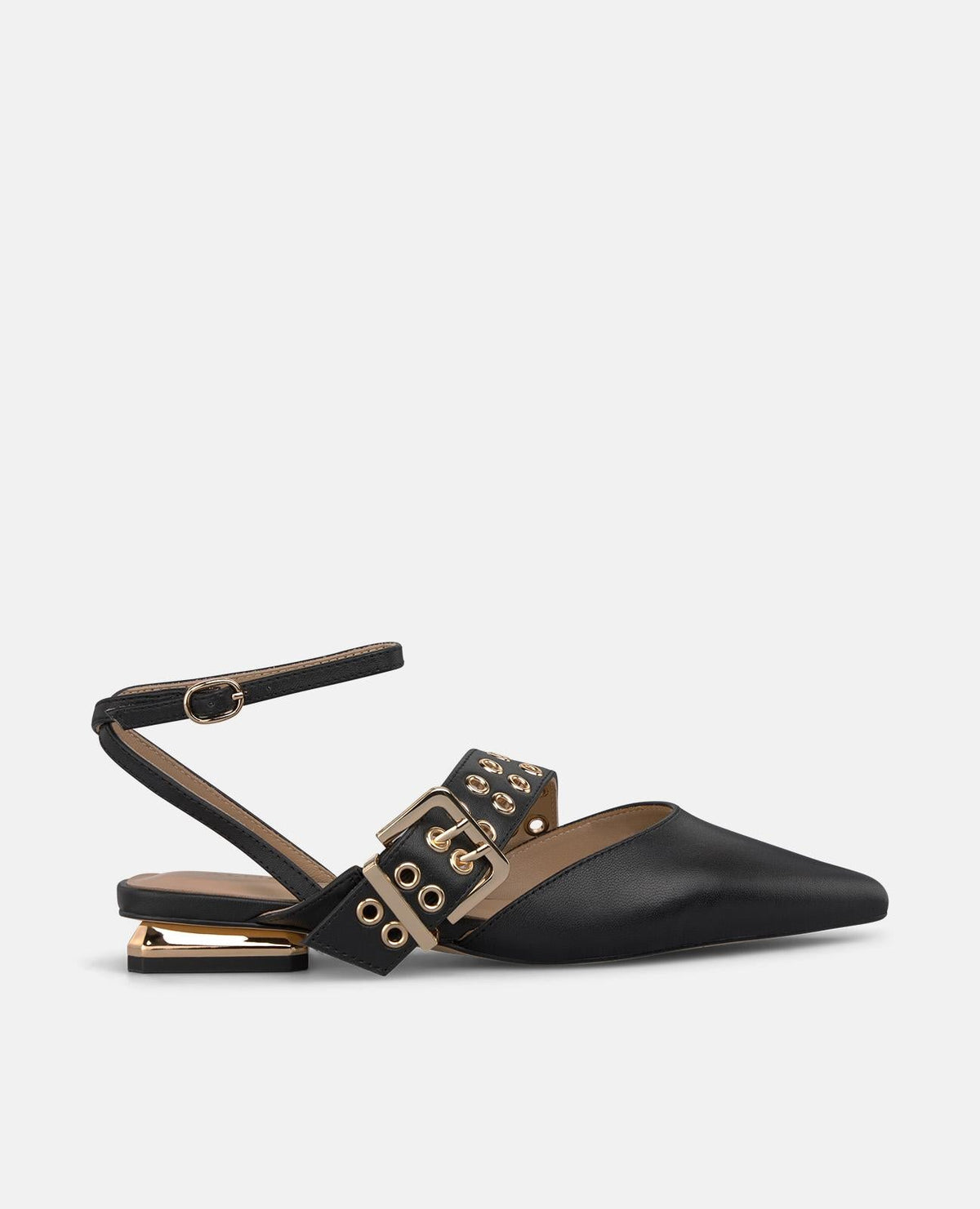 ZAPATO PLANO DE NAPA CON PULSERA