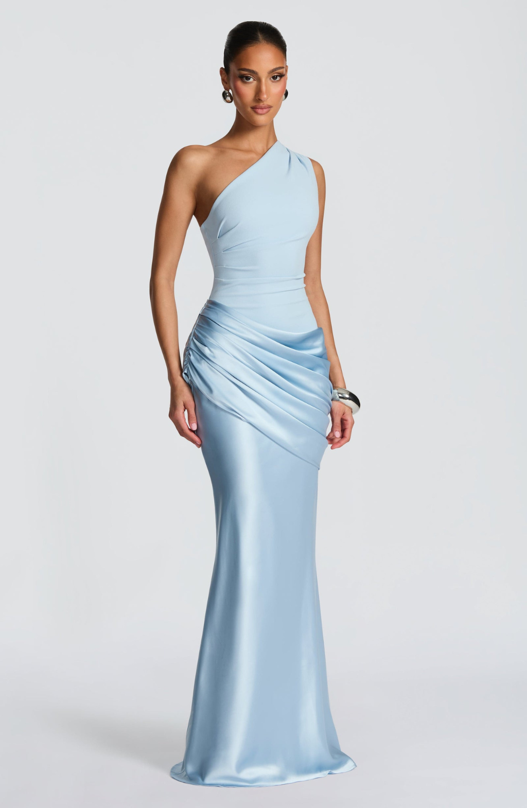 Serafina • Vestido Maxi de Un Solo Hombro Esculpido