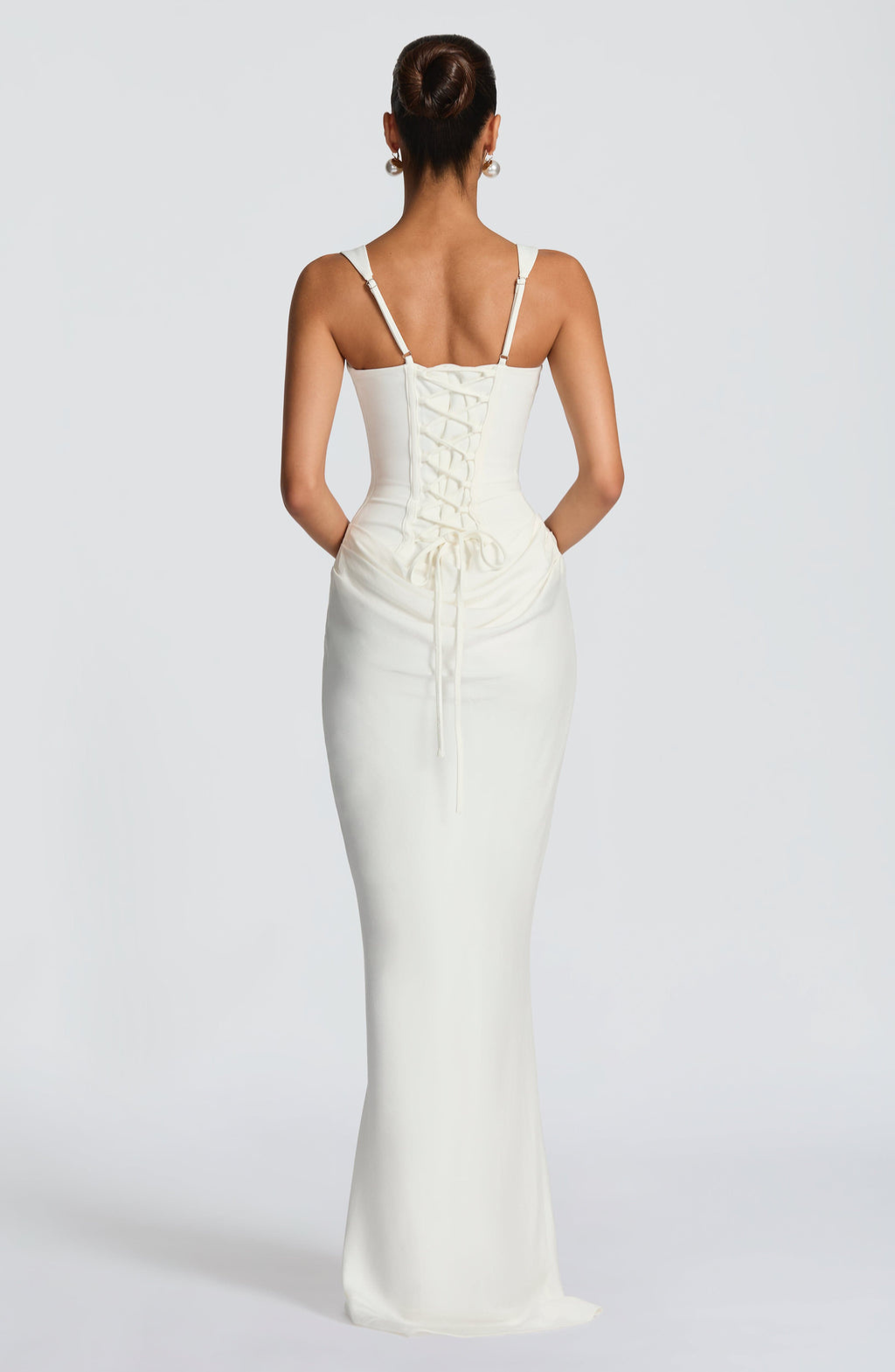 Valentina • Vestido Maxi Esculpido en Reloj de Arena