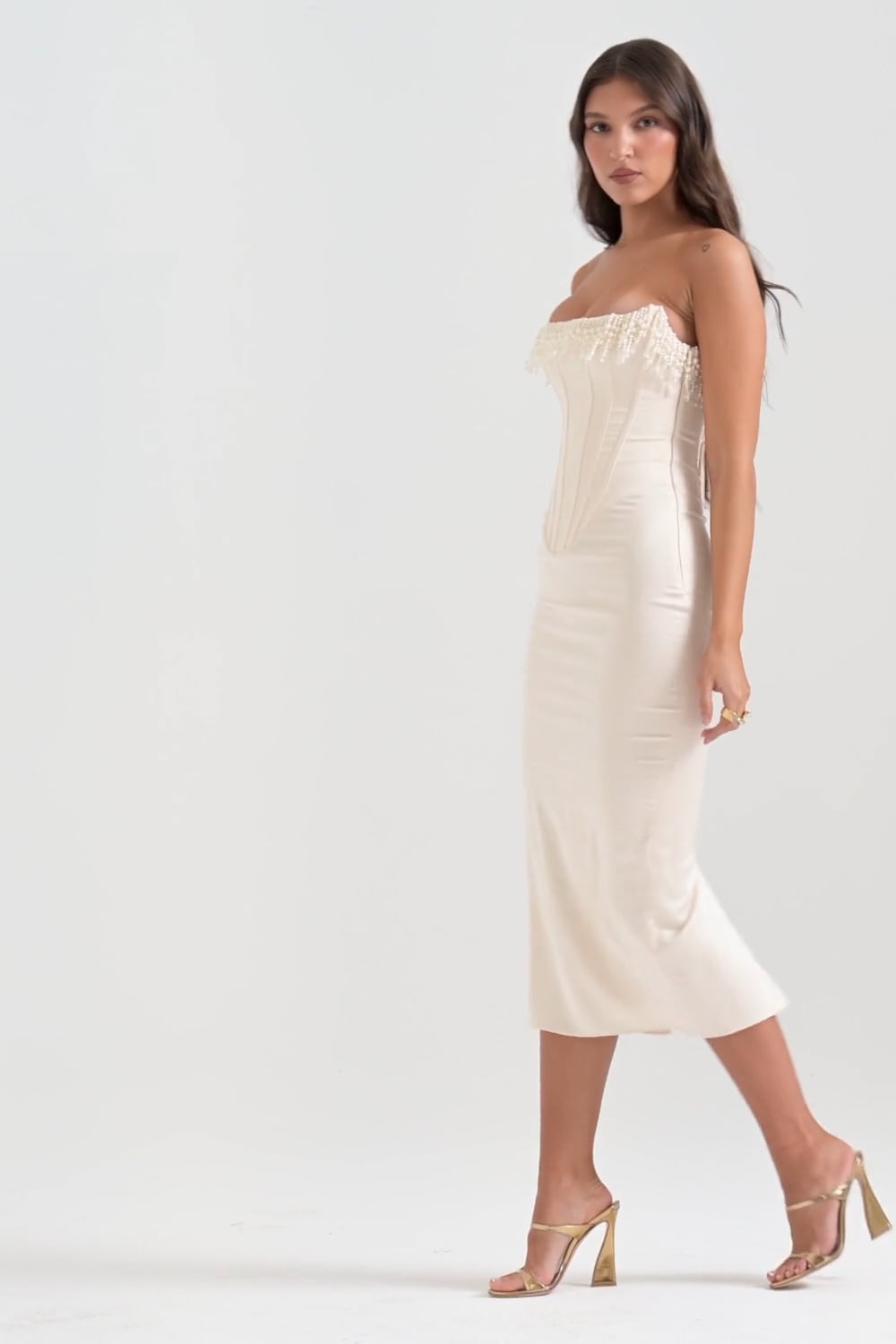 Aurora • Vestido Midi Corsé Perla