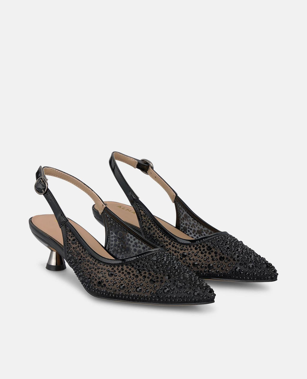 ZAPATO DESTALONADO DETALLES PEDRERÍA