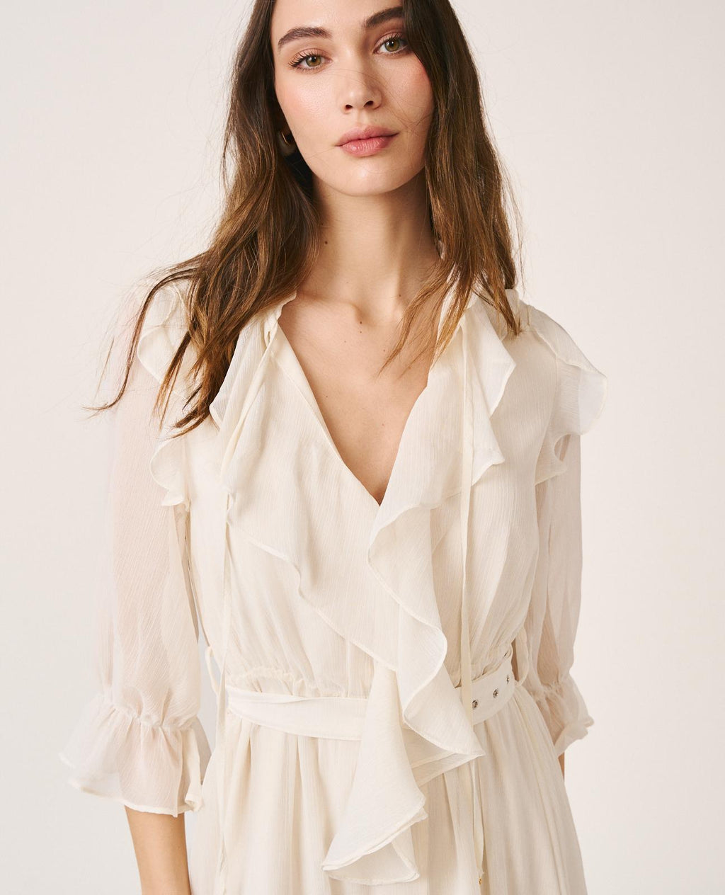 VESTIDO MIDI VOLANTES