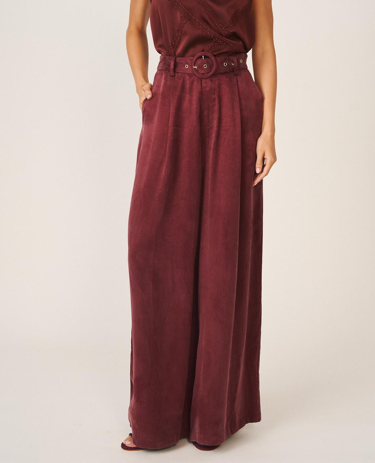 PANTALÓN WIDE LEG