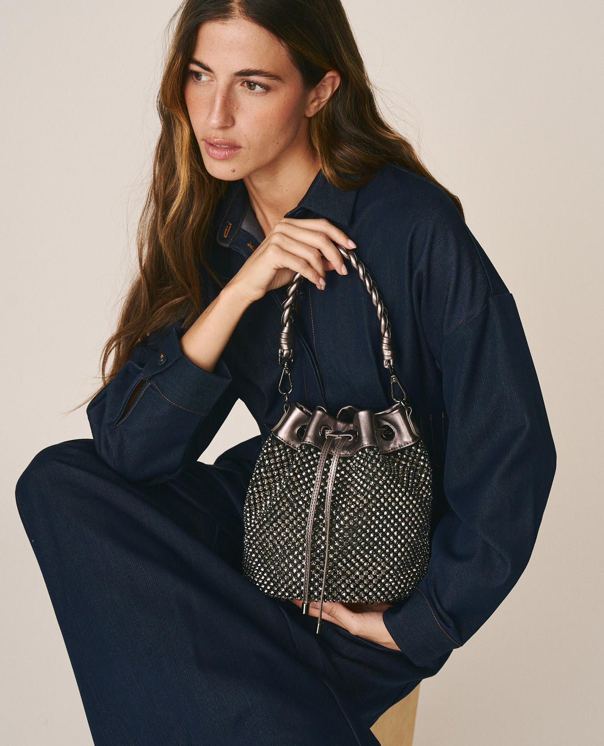 BOLSO BOMBONERA PEDRERÍA BRILLANTE