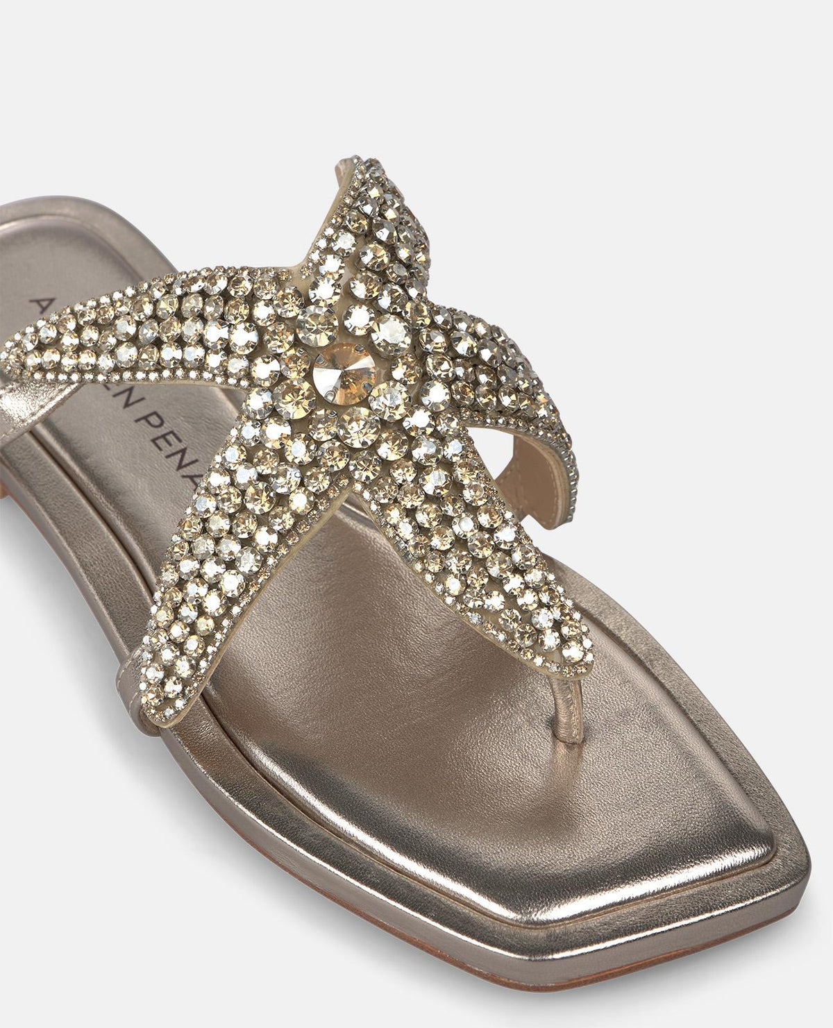 SANDALIA PLANA ESTRELLA
