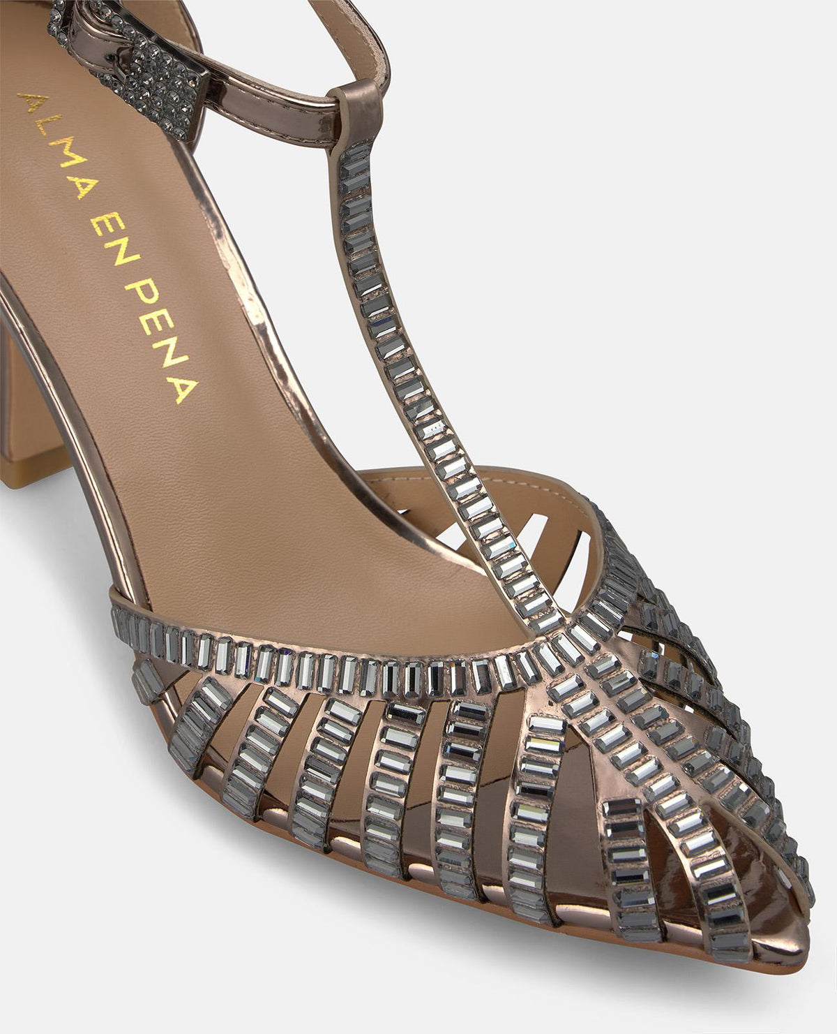 ZAPATO DE SALÓN EFECTO ESPEJO