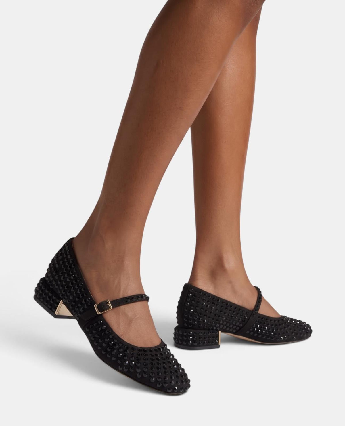 ZAPATO DE ANTE CON PEDRERÍA