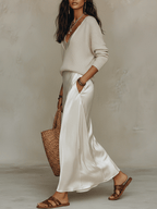 Lucia | Conjunto Elegante de Jersey de Punto y Falda Midi en Satén Gris