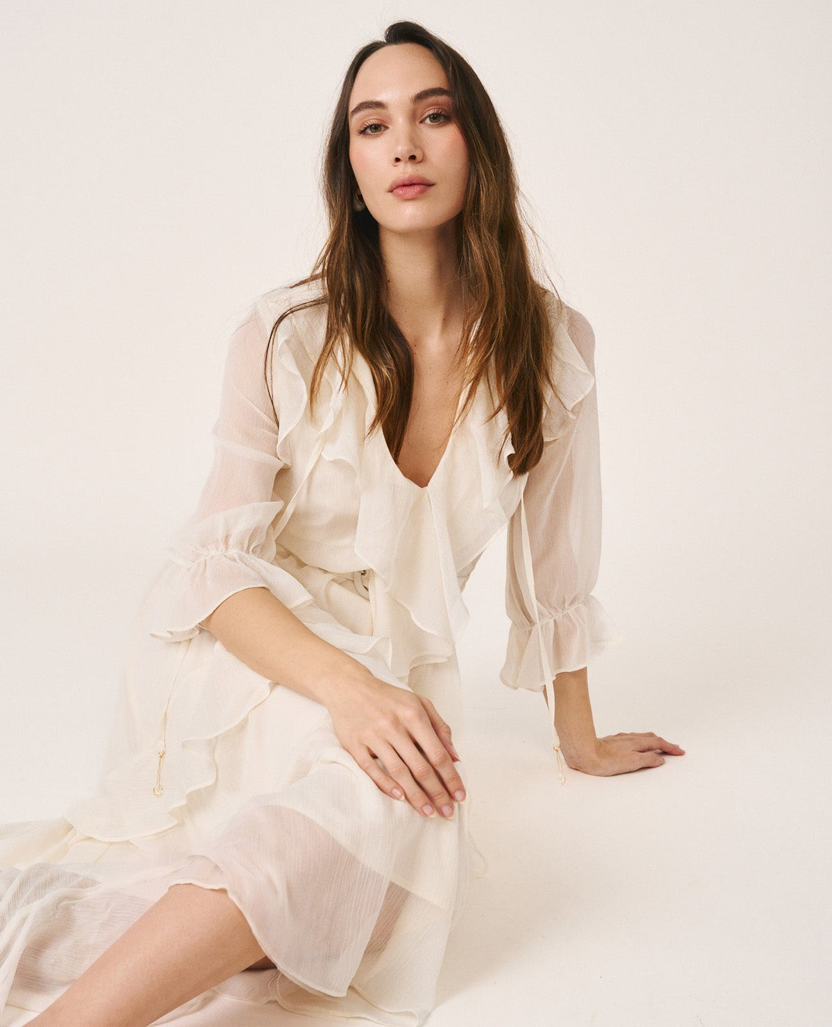 VESTIDO MIDI VOLANTES