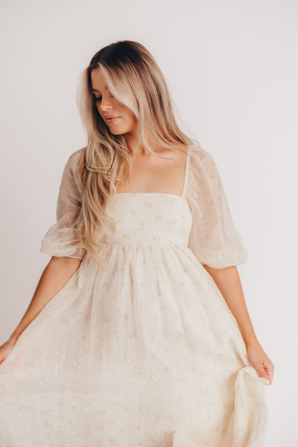 Jimena · Vestido maxi de flores con smock - Apto premamá y tallas inclusivas (S-4XL)