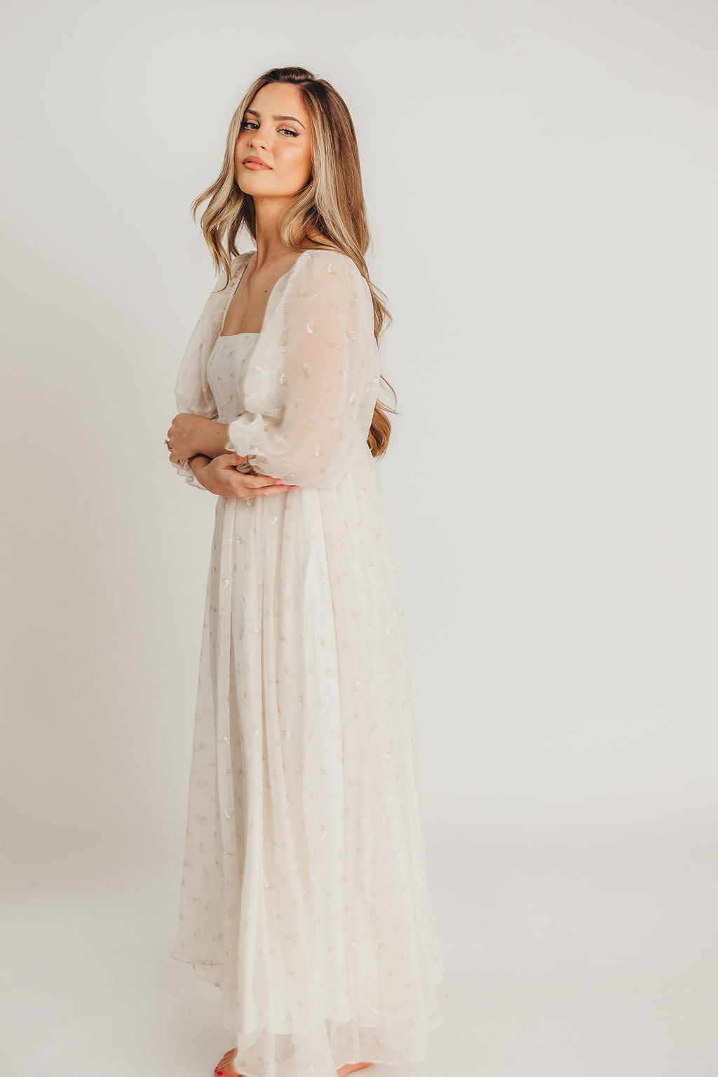Jimena · Vestido maxi de flores con smock - Apto premamá y tallas inclusivas (S-4XL)