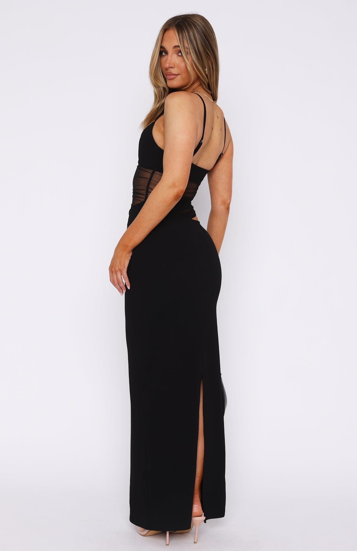 Aurea • Vestido Maxi Cut-Out Esculpido