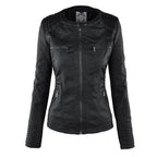 Chaqueta Flavia en negro con capucha