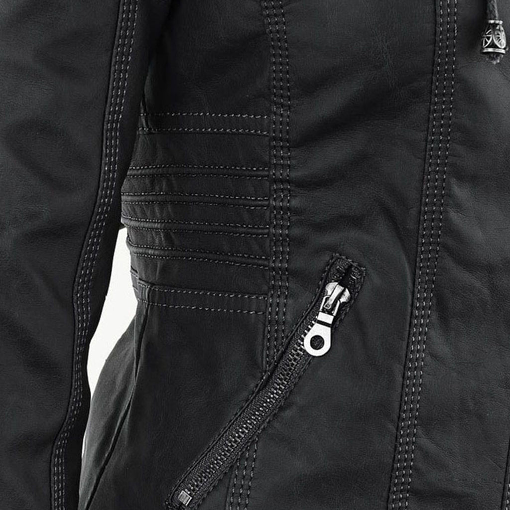 Detalle de la chaqueta Flavia: cordón de la capucha