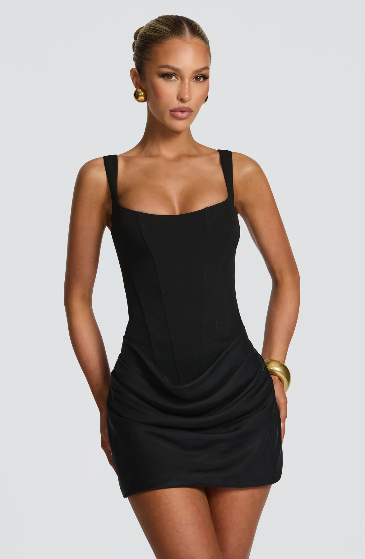 Maribel • Vestido Mini con Falda Draped