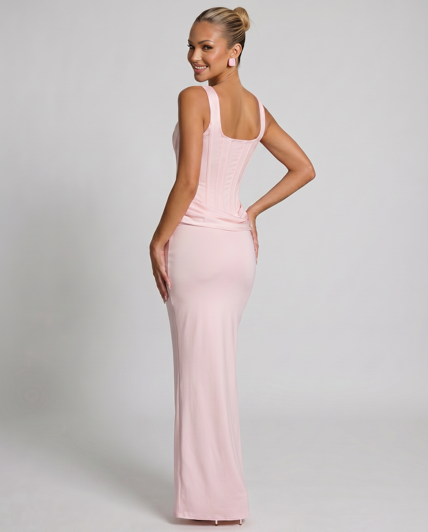 Odette • Maxi Estructurado con Falda Drapada