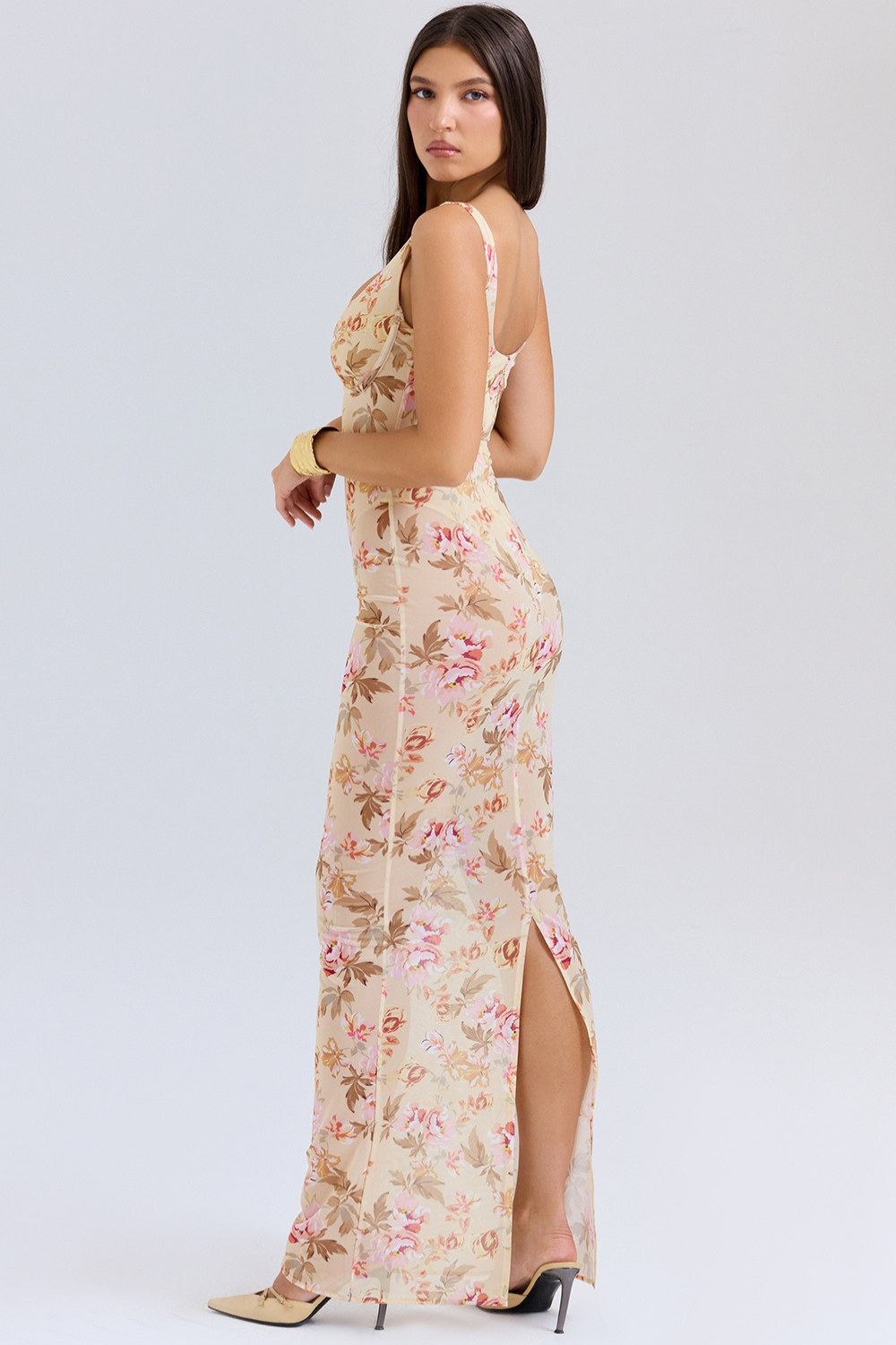 Safaria • Vestido Maxi Floral con Aros y Abertura en la Espalda