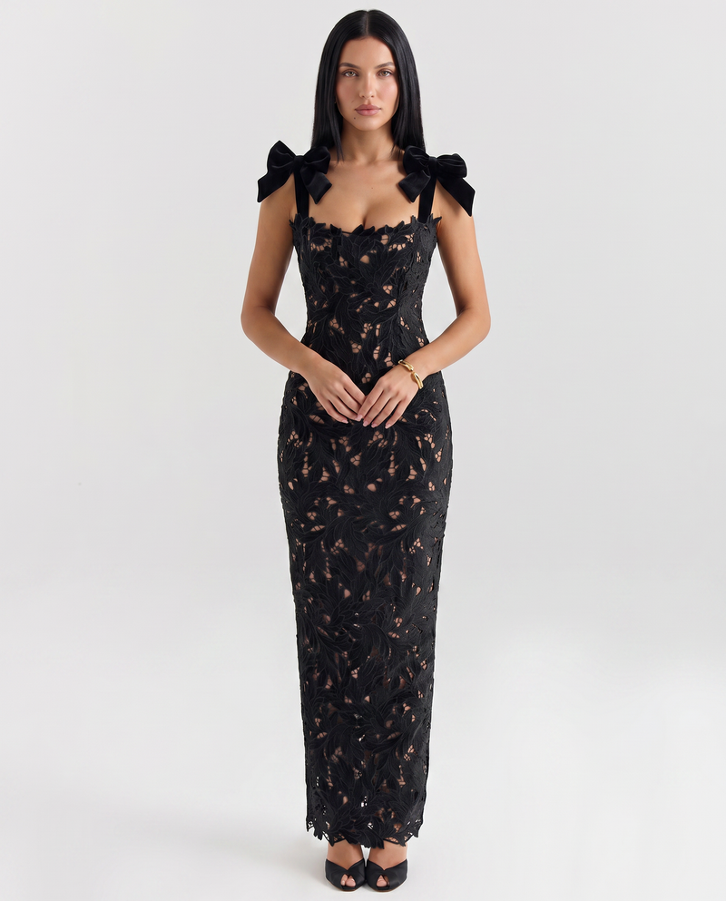 Thalina • Vestido Maxi con Encaje y Tirantes de Lazo