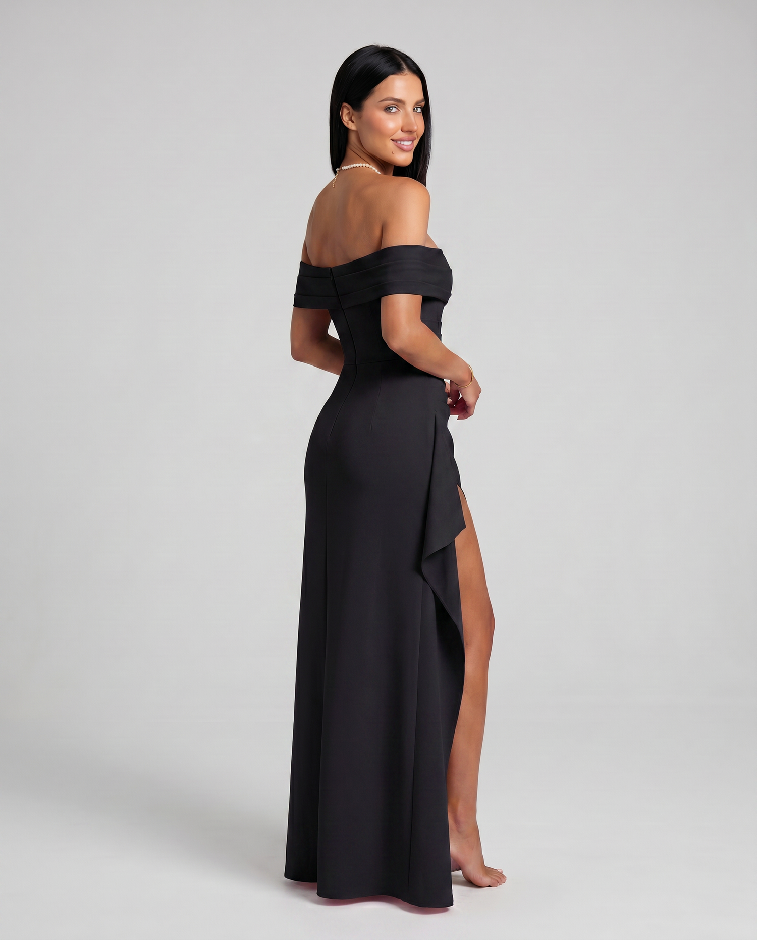 Miriam • Vestido Maxi Off Shoulder con Abertura