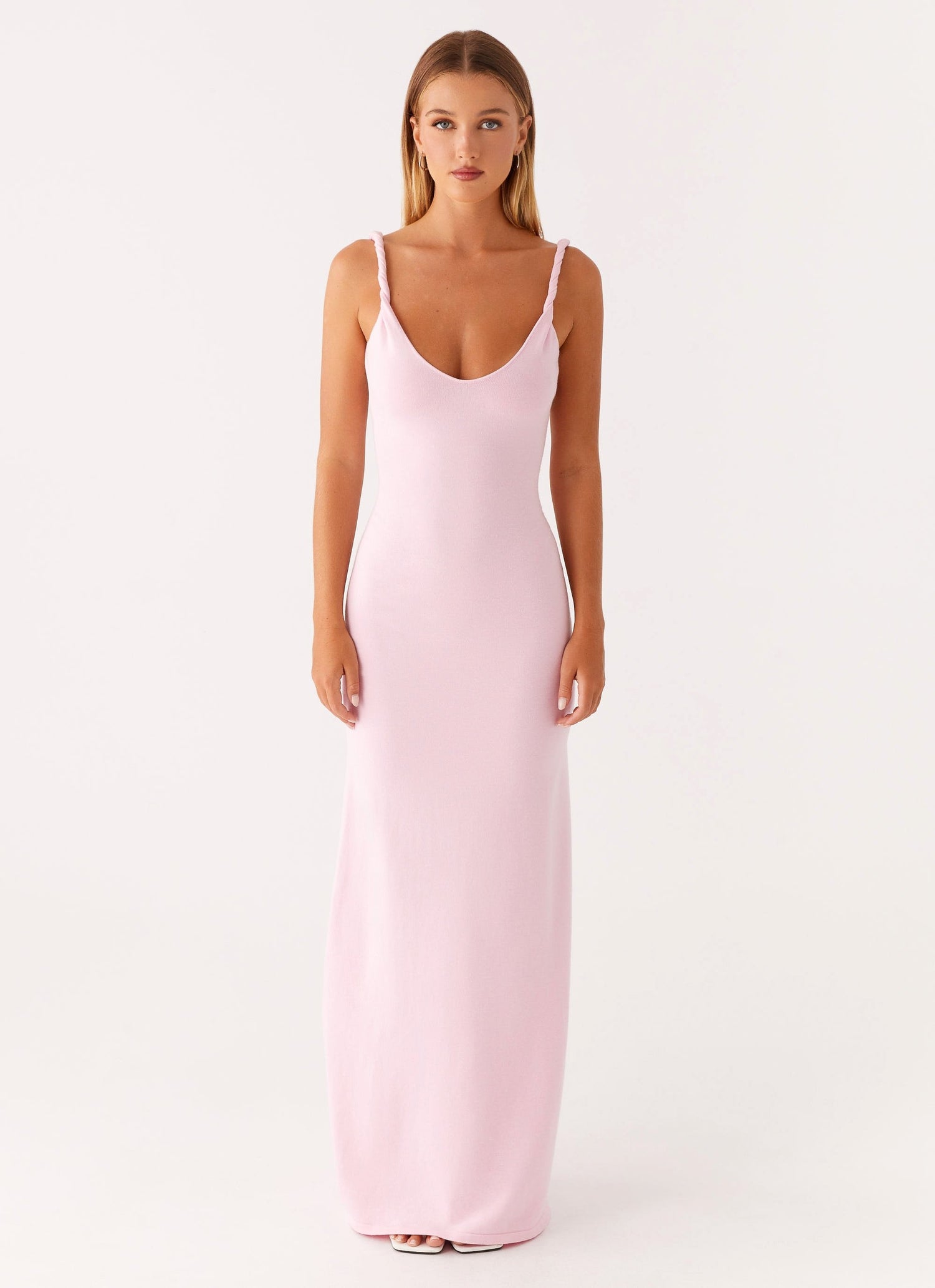 Shawna • Vestido Maxi con Tirantes Torcidos