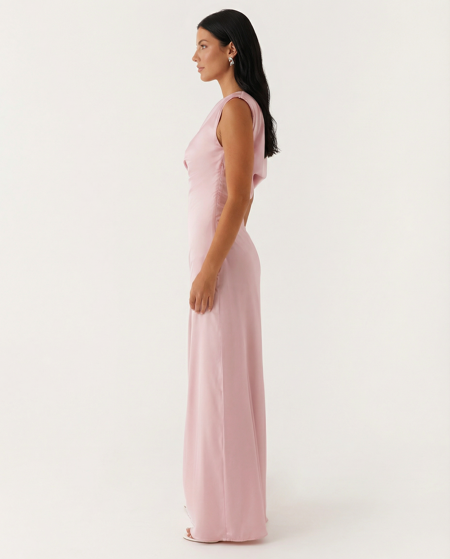 Myrna • Vestido Maxi de Satén de Un Hombro