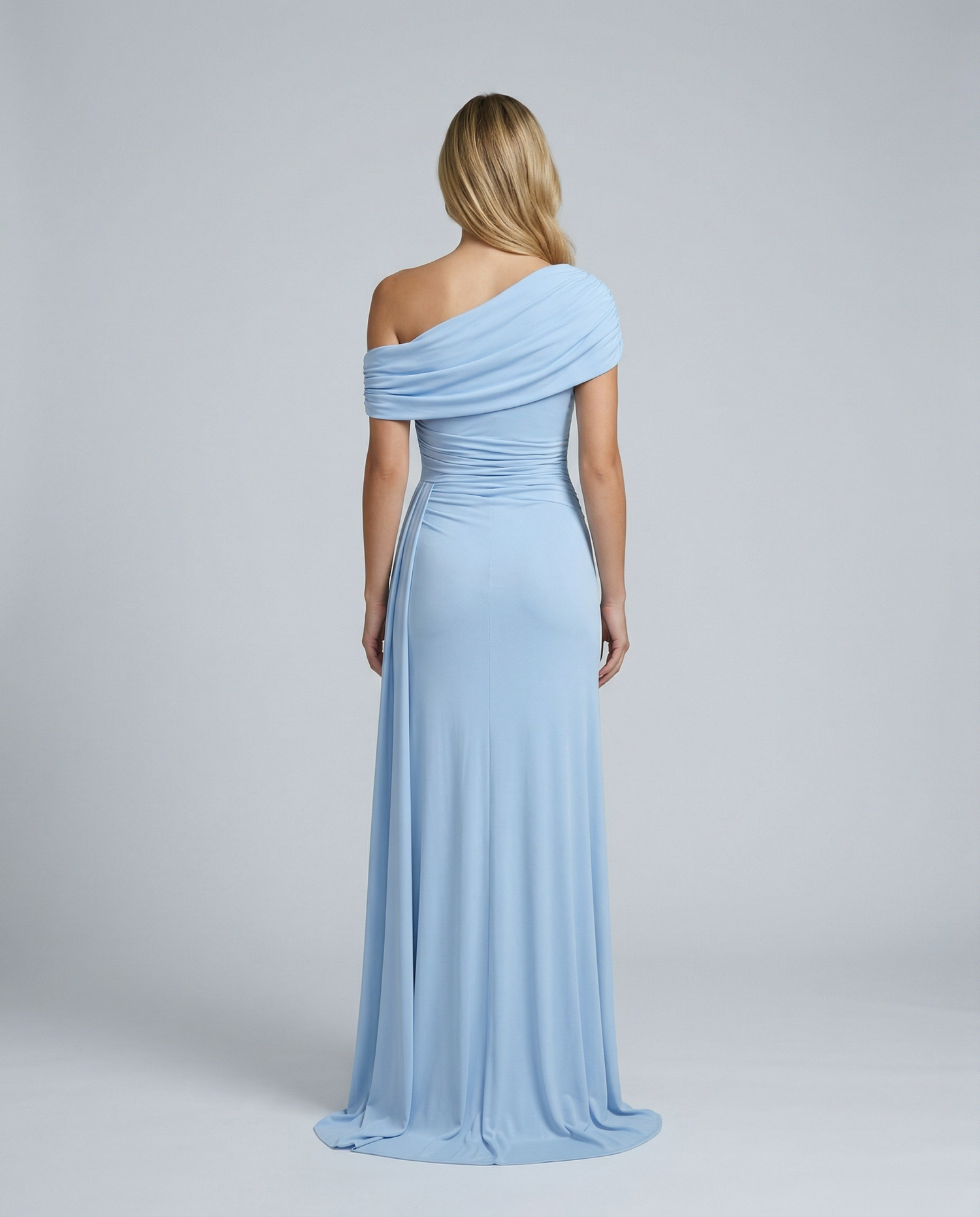 Aida • Vestido Maxi Arrugado de Un Hombro