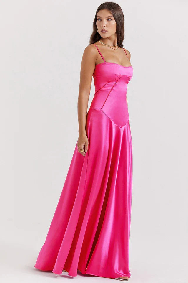 Cara • Vestido Maxi con Espalda Lazada