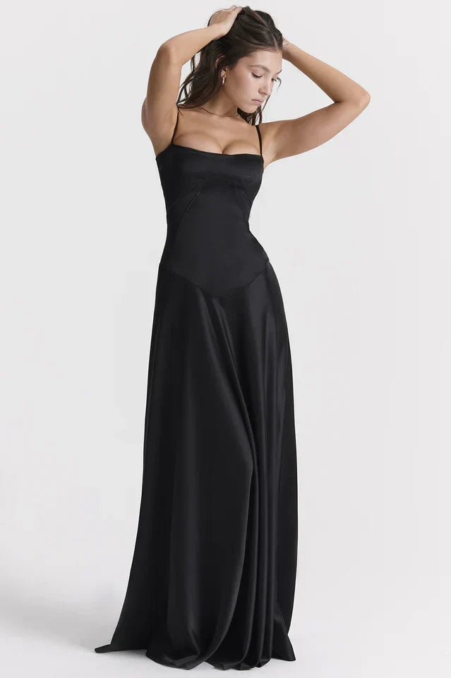Cara • Vestido Maxi con Espalda Lazada