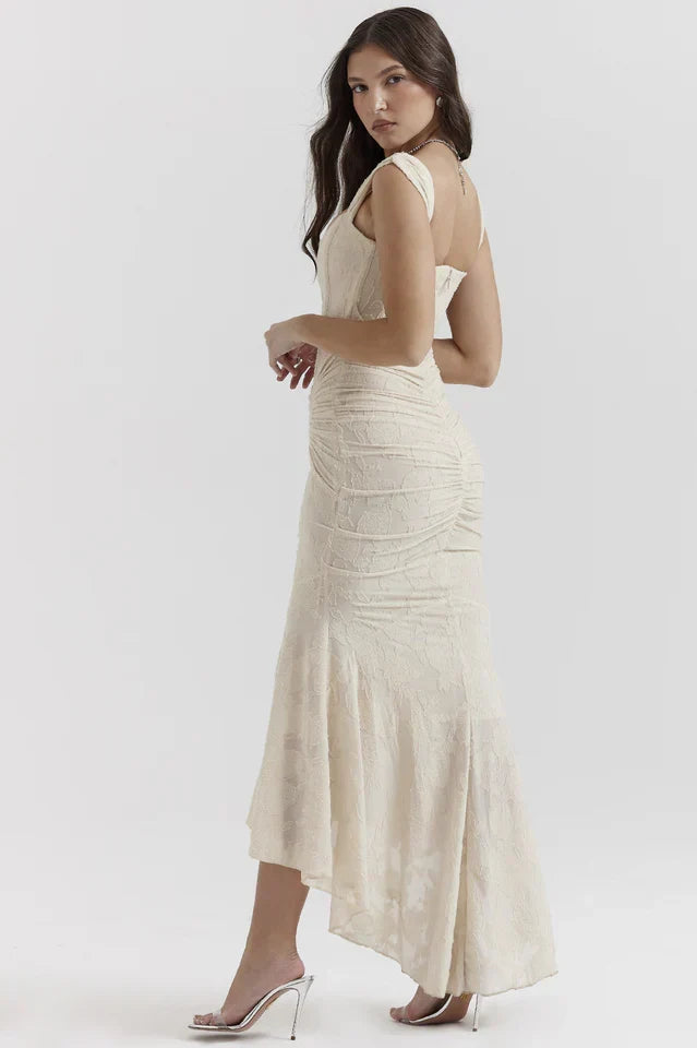 Lara • Vestido Maxi con Textura Floral