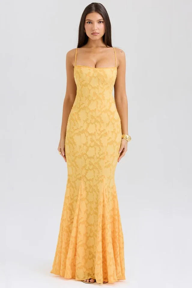 Maura • Maxi Ajustado con Espalda Lazo