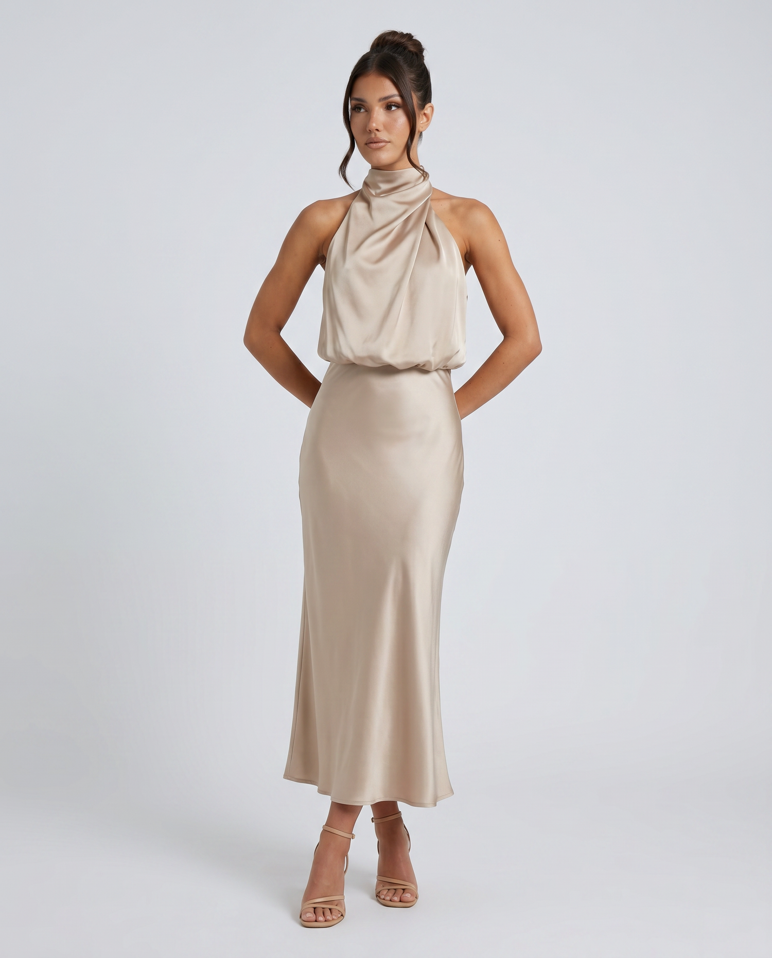 Francesca • Vestido Midi con Escote Halter Drapado