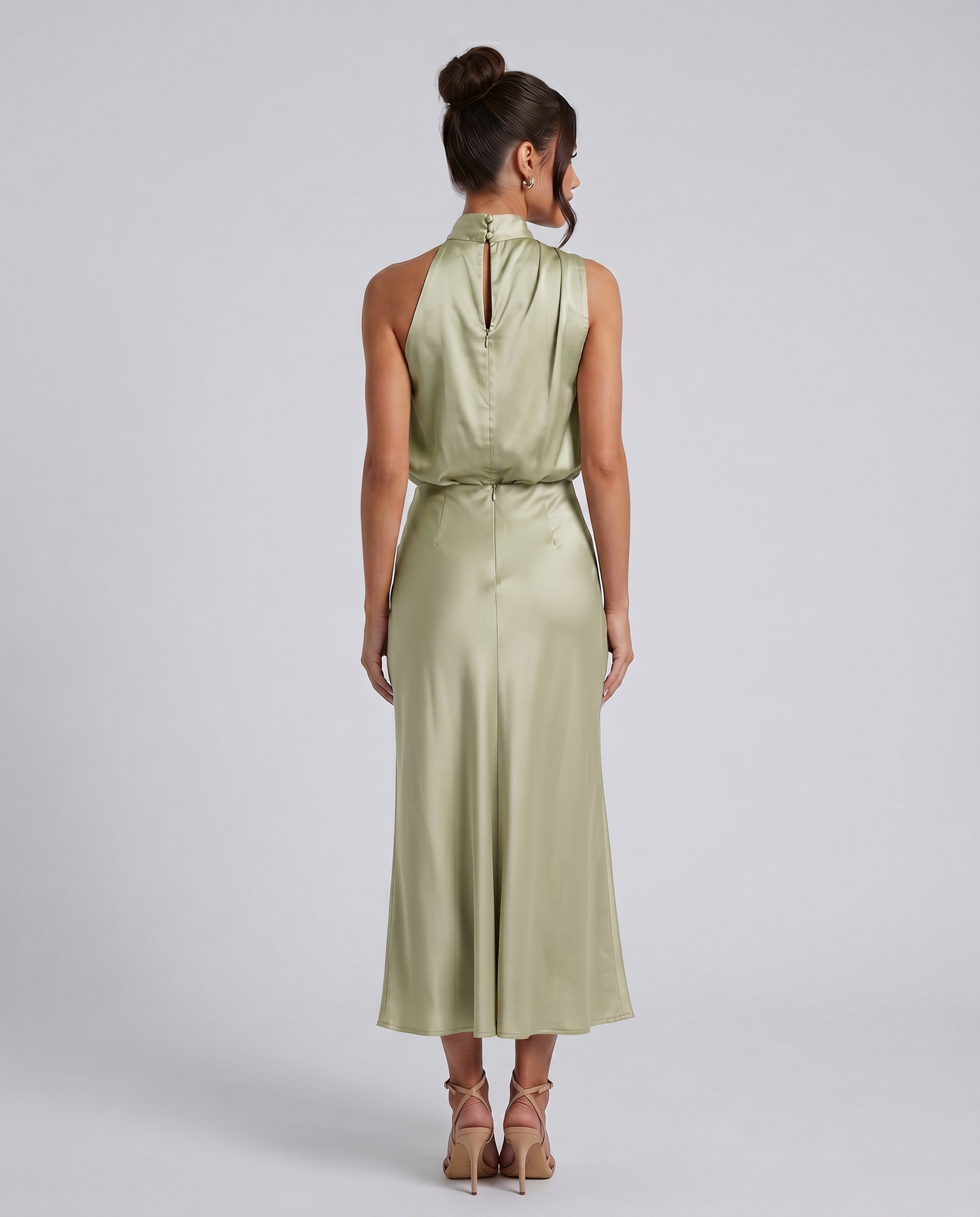 Francesca • Vestido Midi con Escote Halter Drapado