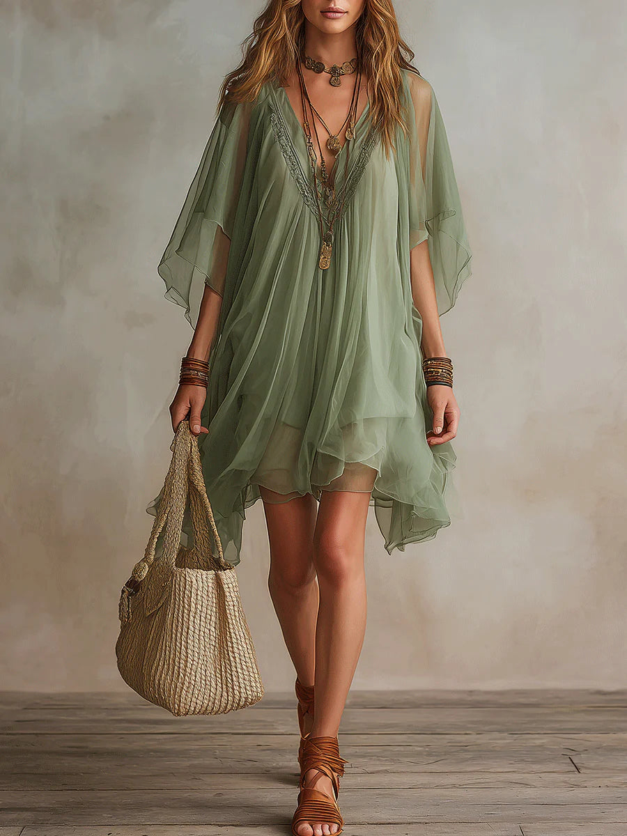 Émeraude | Mini Vestido Fluido Superpuesto, Cuello en V Verde