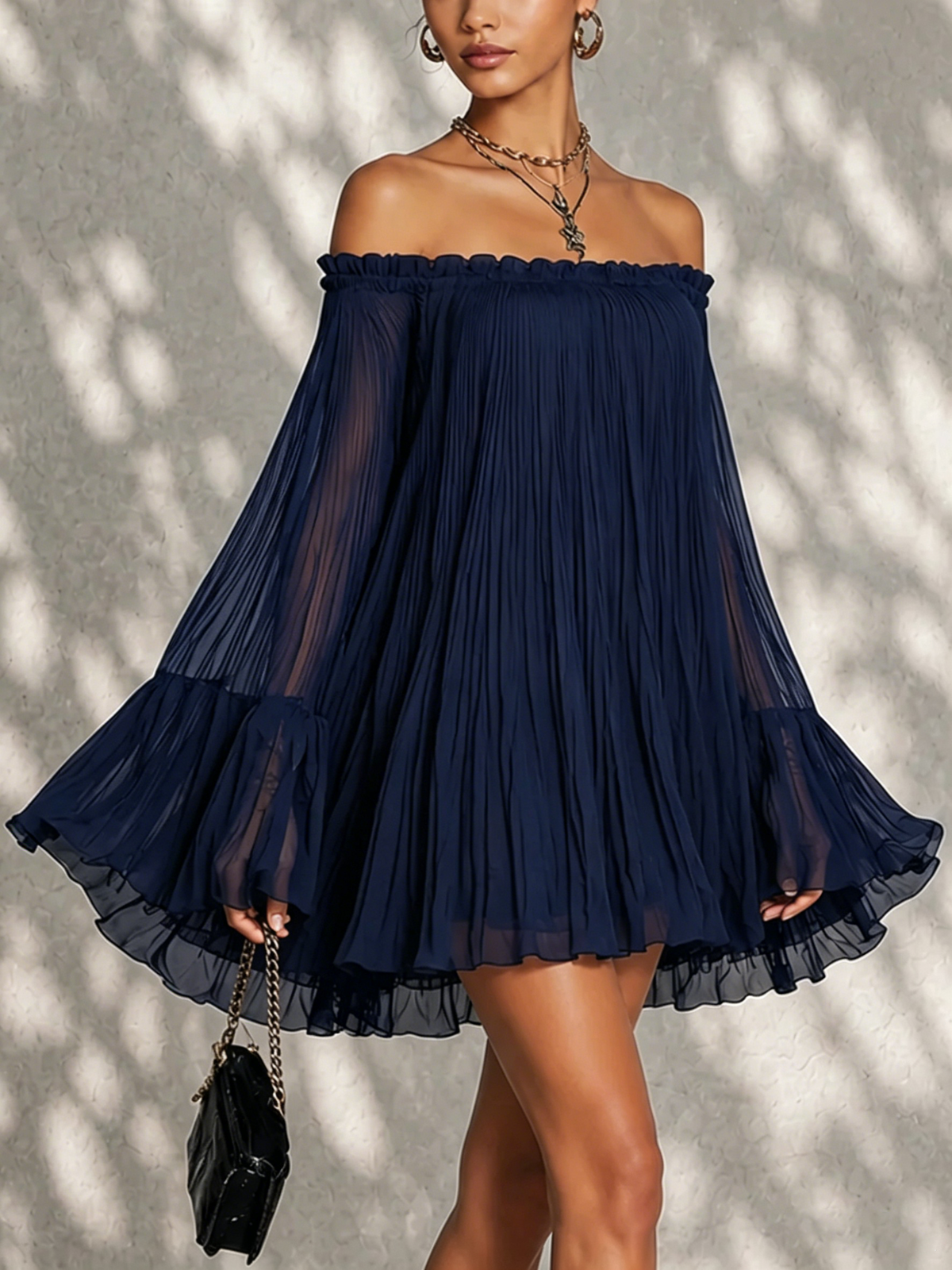 Ondine | Mini Vestido de Mangas Campana, Volantes, Hombros Descubiertos