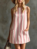 Margot | Mini Vestido de Rayas sin Mangas, Cuello Redondo