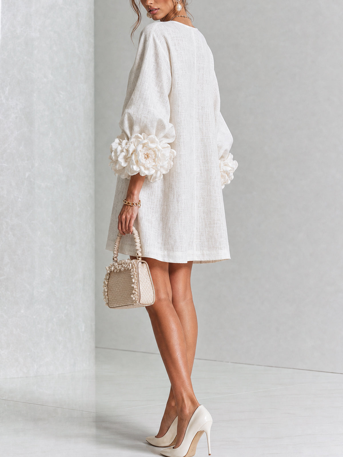 Cecilia | Vestido Mini de Mezcla de Lino con Puños Anudados en Flor