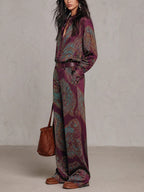 Gloria | Camisa de Seda de Manga Larga con Estampado Paisley Burdeos y Pantalones de Pierna Ancha