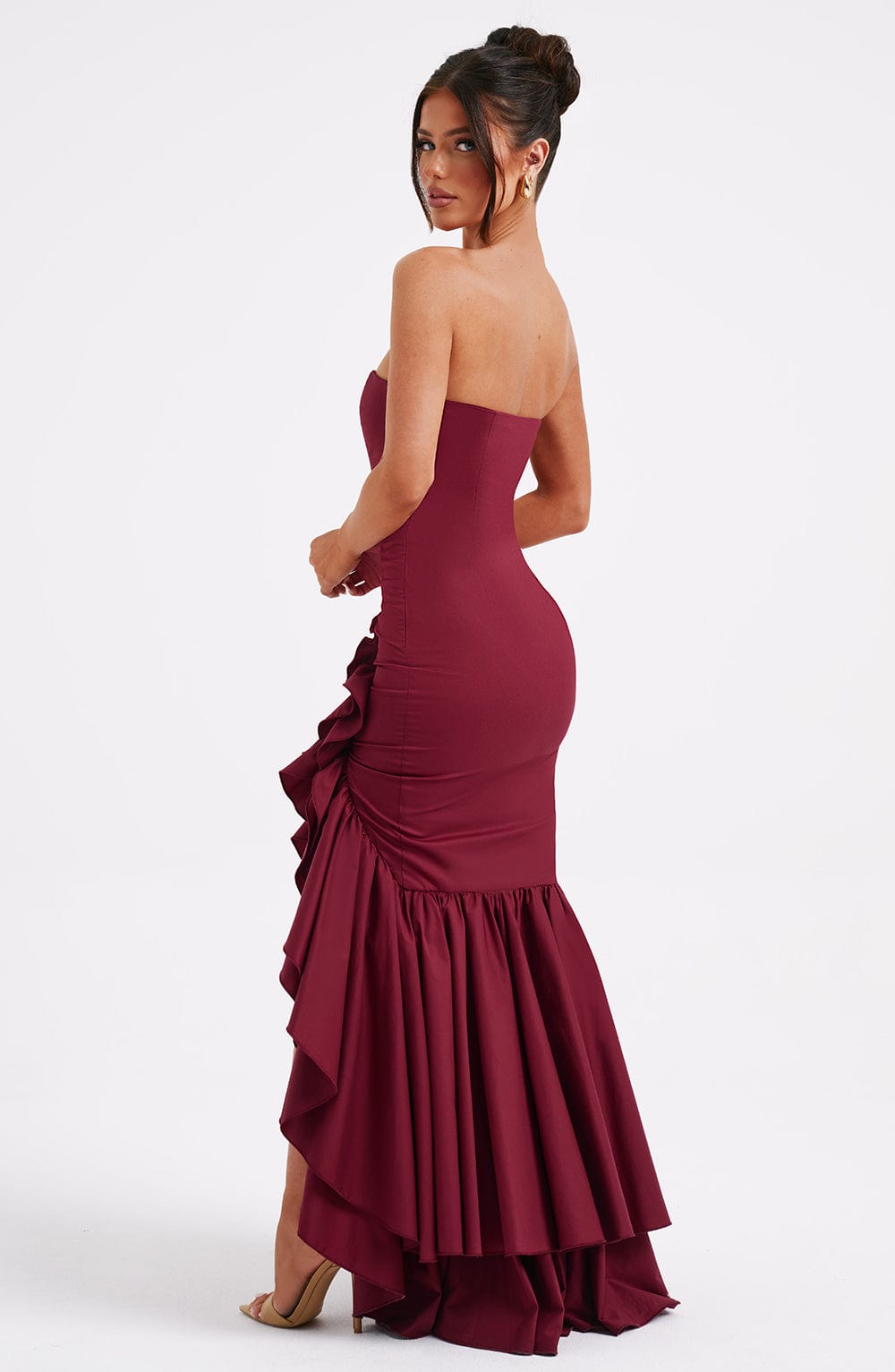 Emilia • Vestido Maxi Floral Lace Grace