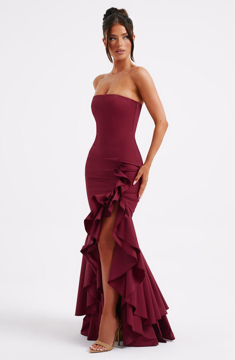 Emilia • Vestido Maxi Floral Lace Grace