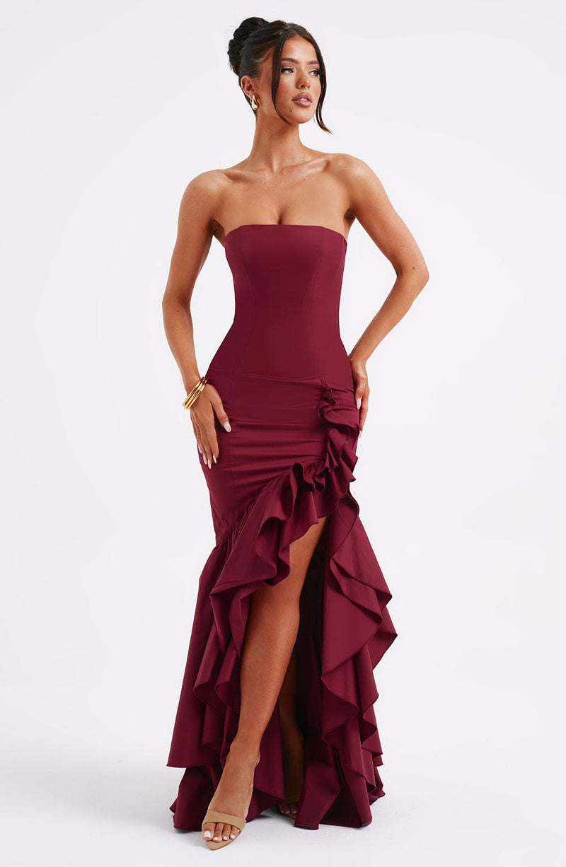 Emilia • Vestido Maxi Floral Lace Grace
