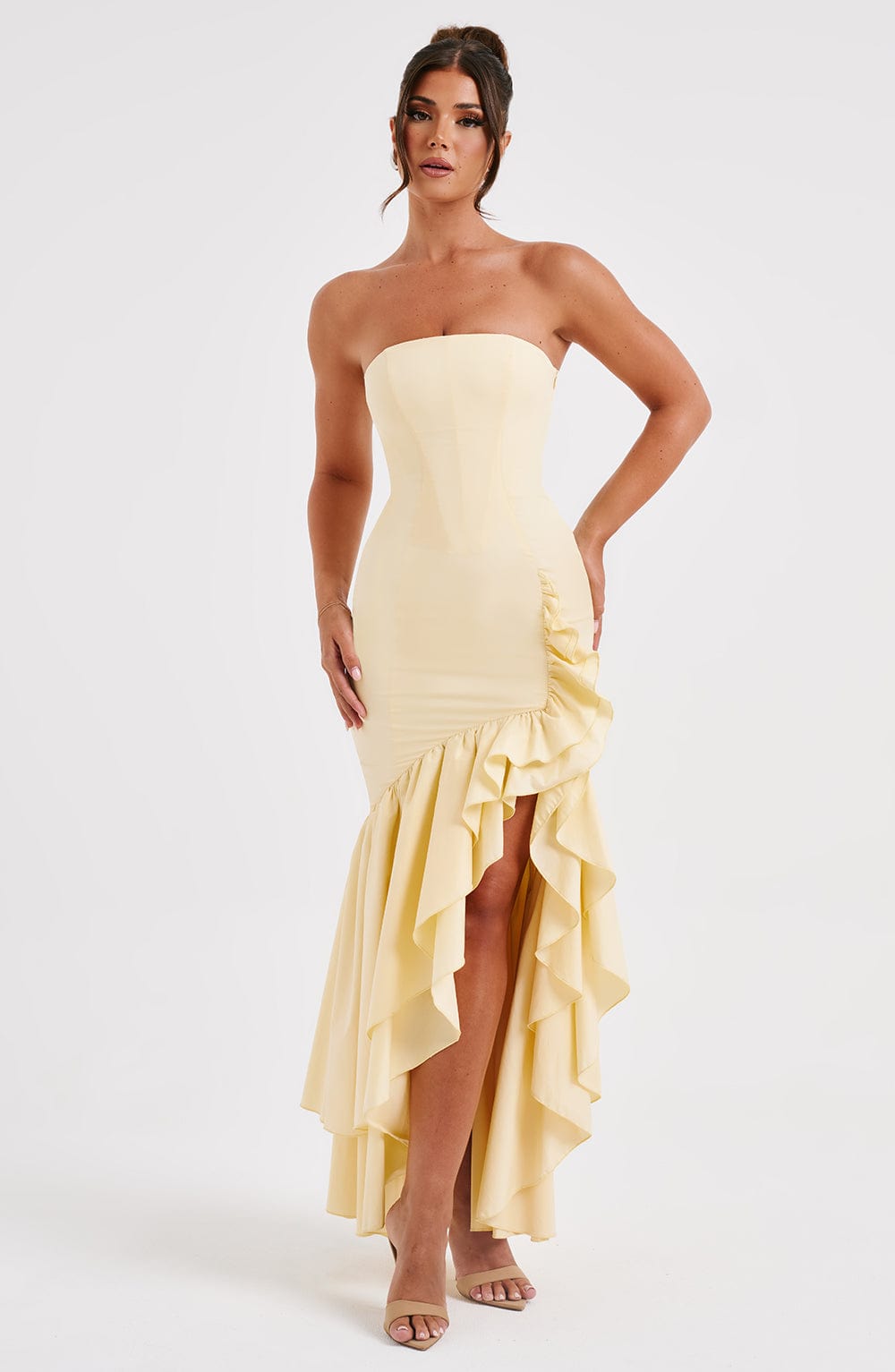 Emilia • Vestido Maxi Floral Lace Grace
