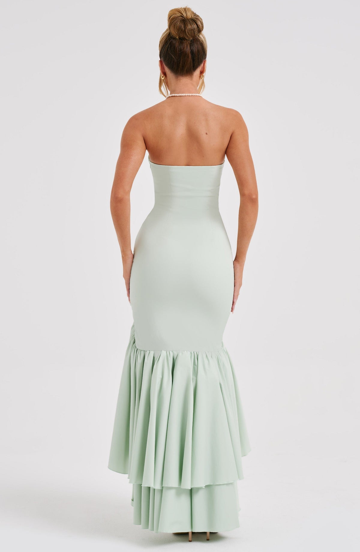 Emilia • Vestido Maxi Floral Lace Grace