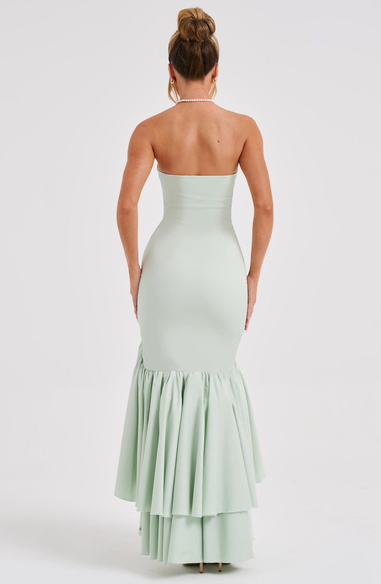Emilia • Vestido Maxi Floral Lace Grace