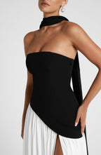 Alessia • Vestido Maxi Escote Strapless con Abertura