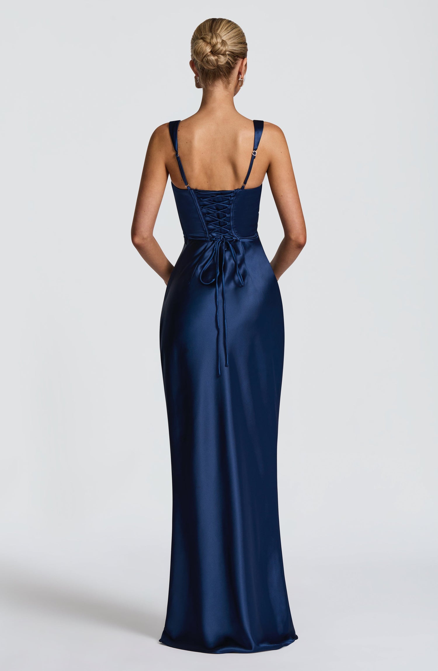 Calanthe • Vestido Satinado Maxi