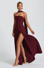 Alessia • Vestido Maxi Escote Strapless con Abertura