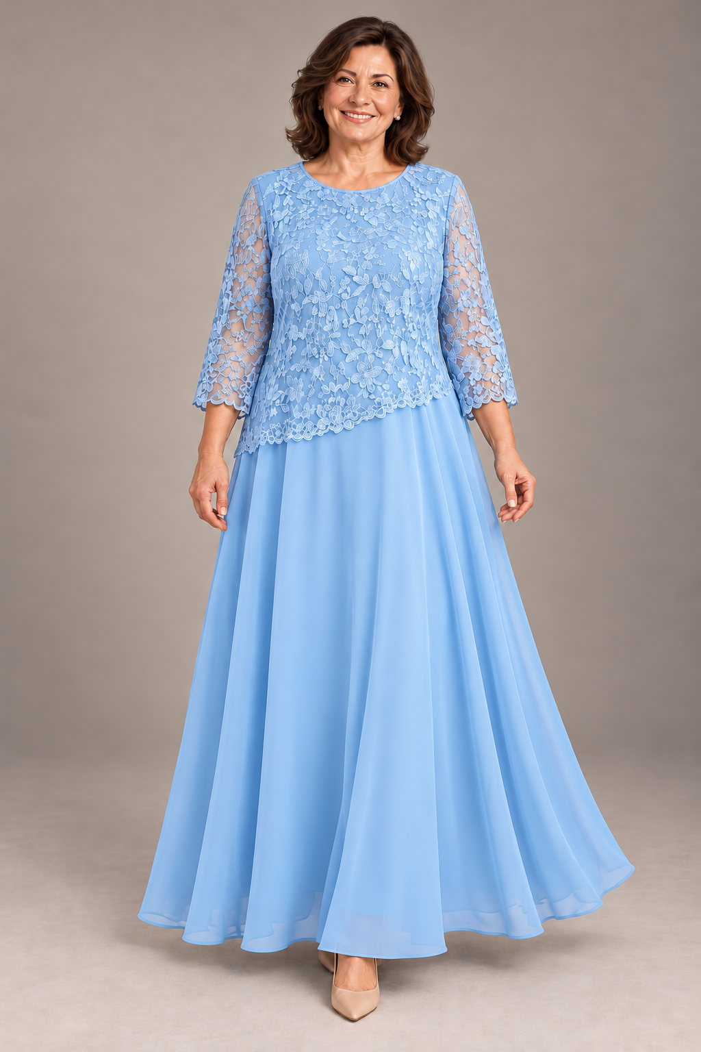 Imagen editorial de Dalia en Azul cielo, vestido largo de encaje floral de Leonor Marín