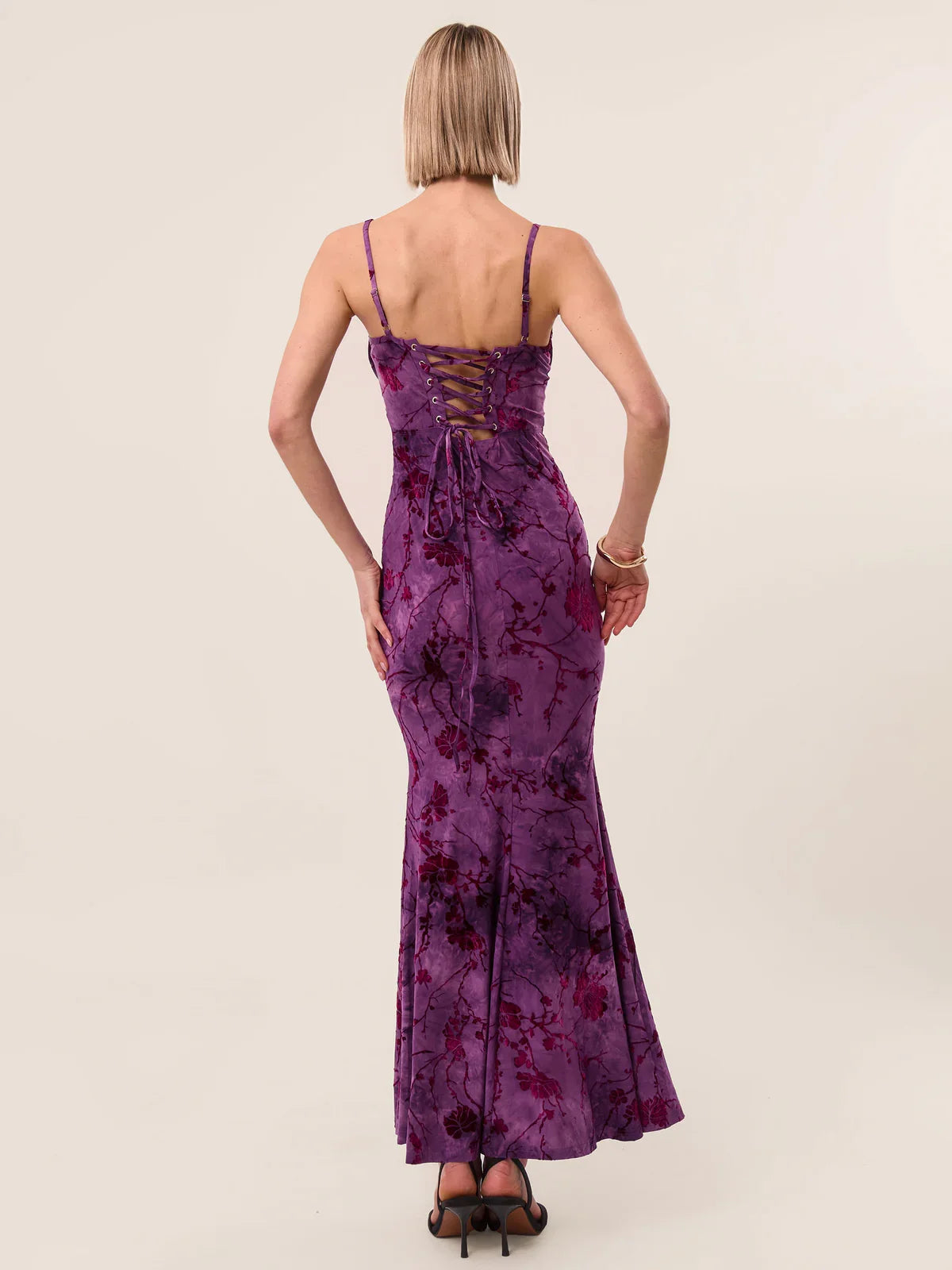 Dolores • Vestido Maxi Floral Con Tirantes