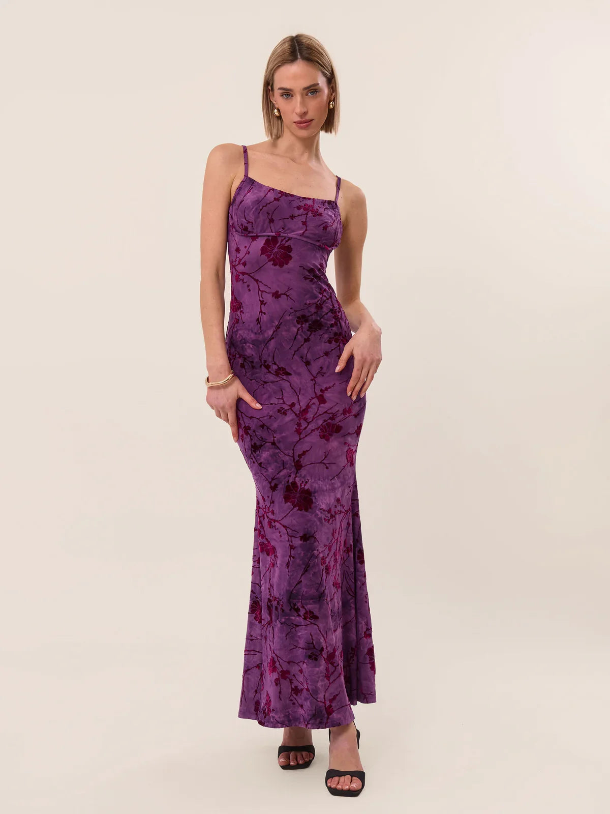 Dolores • Vestido Maxi Floral Con Tirantes